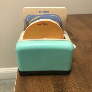 Retro Mint Toaster Postit Desk Note Holder with post its